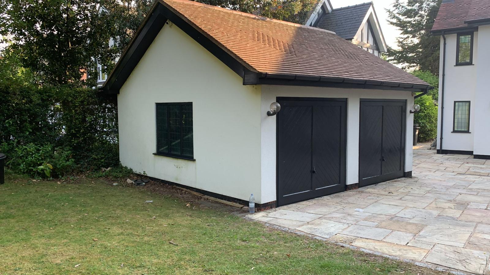 garage-door-spray-painting-nottingham