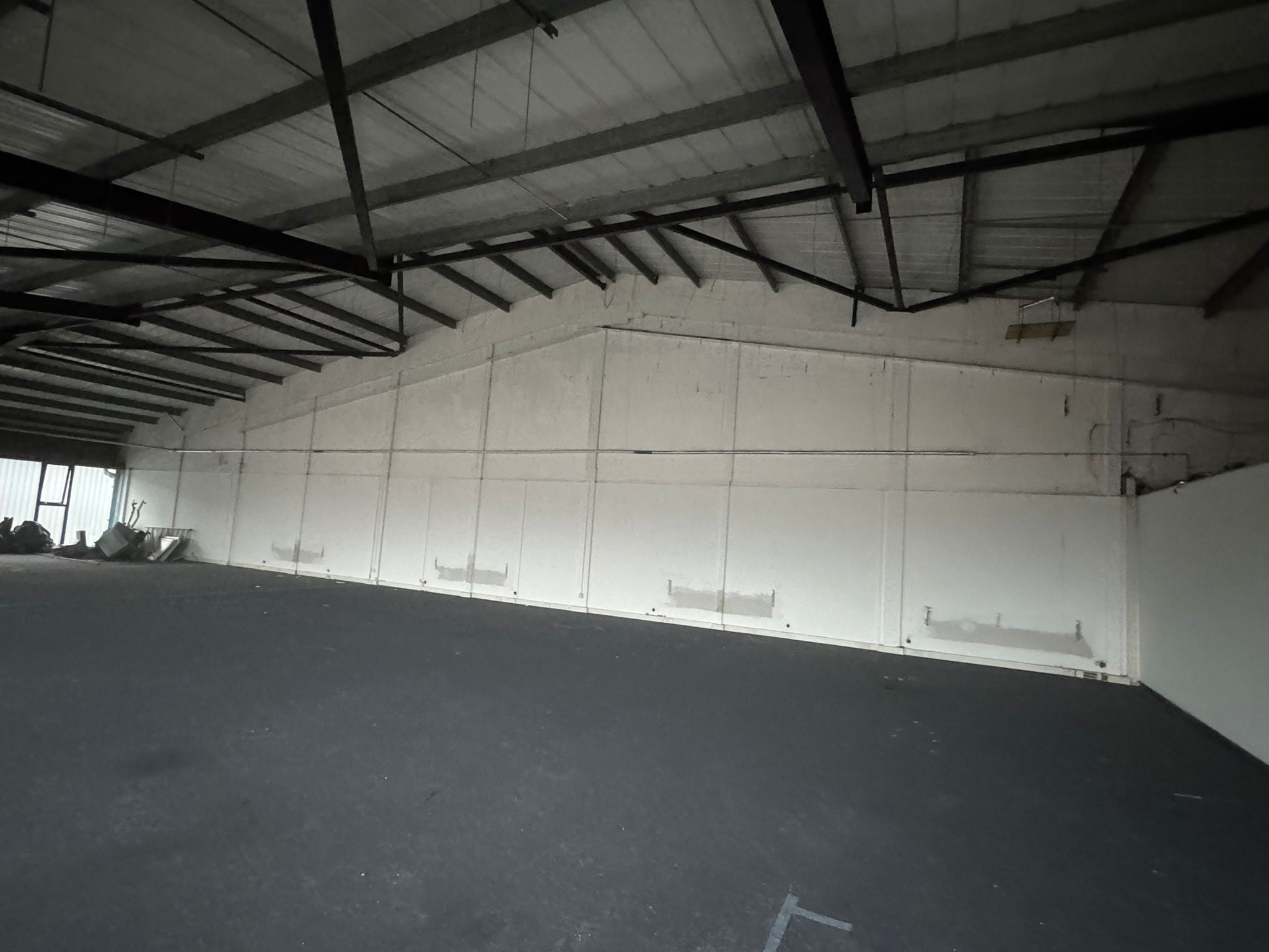 industrial-floor-spraying-in-nottingham