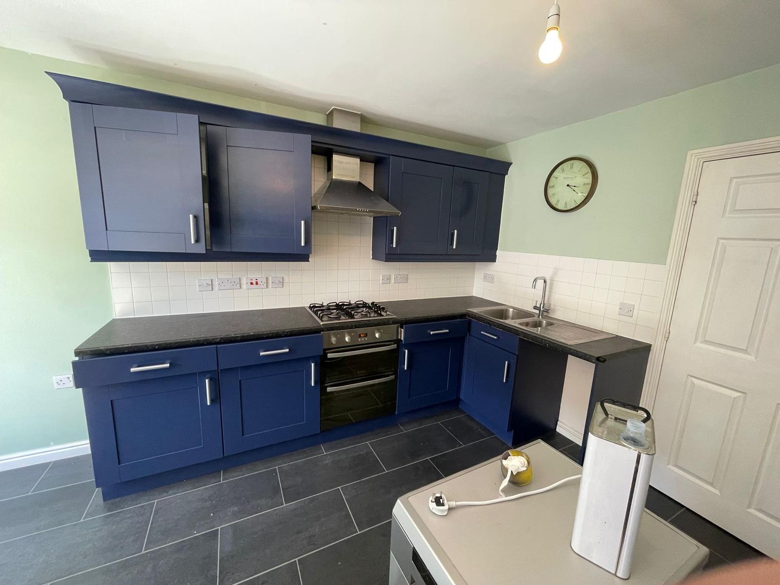 kitchen-cabinet-painting-services-nottingham_99